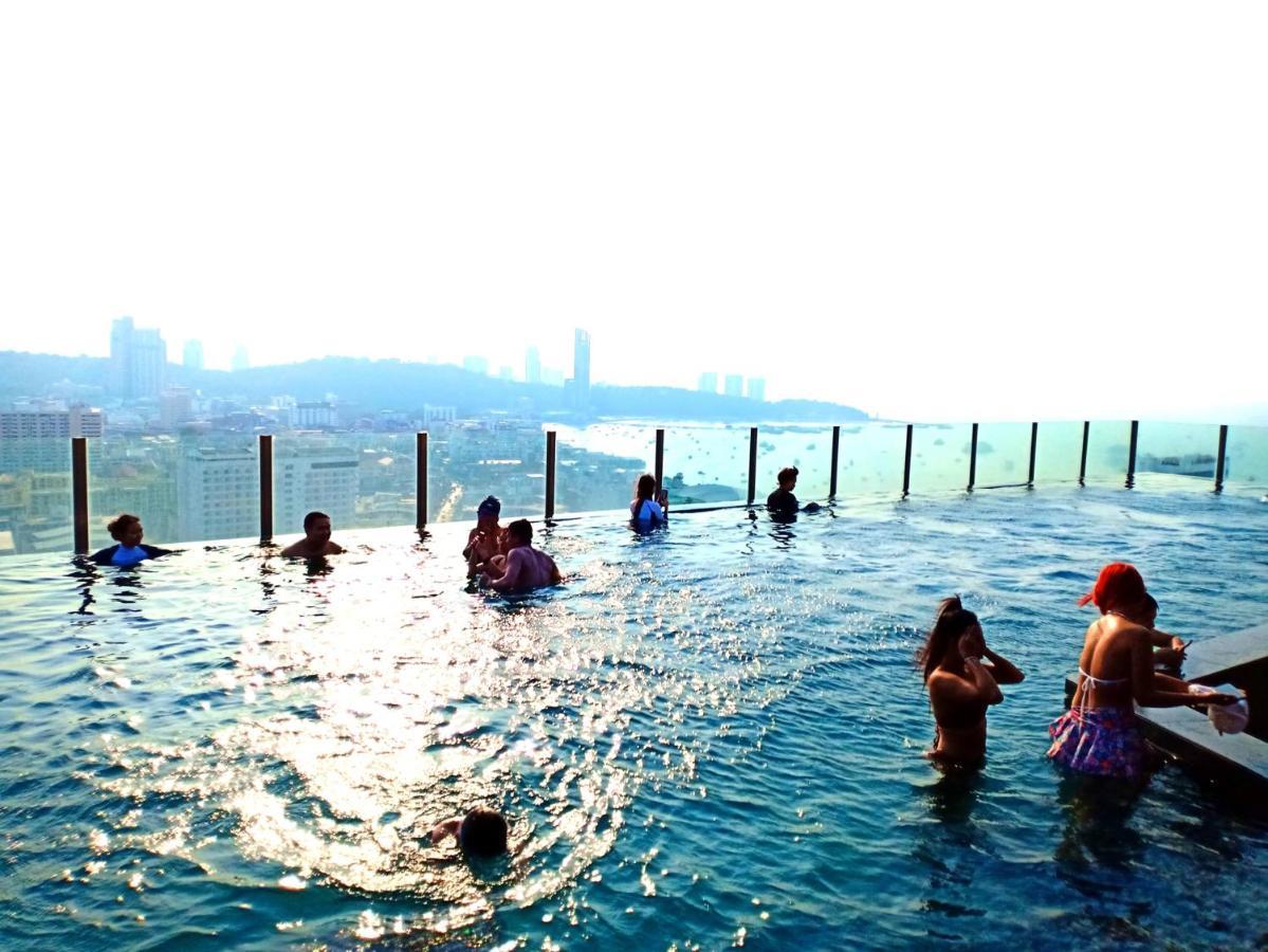 The Base Horizon Central Pattaya Εξωτερικό φωτογραφία