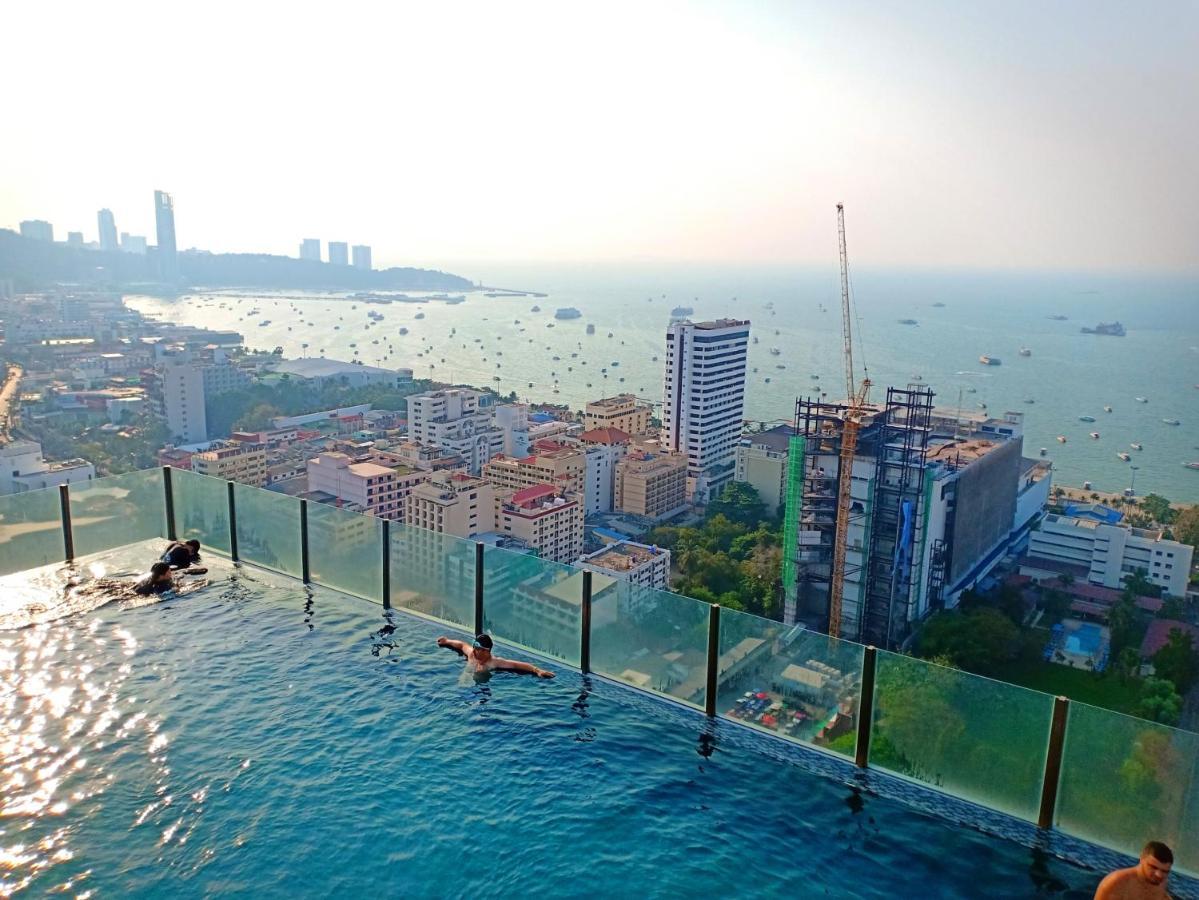 The Base Horizon Central Pattaya Εξωτερικό φωτογραφία