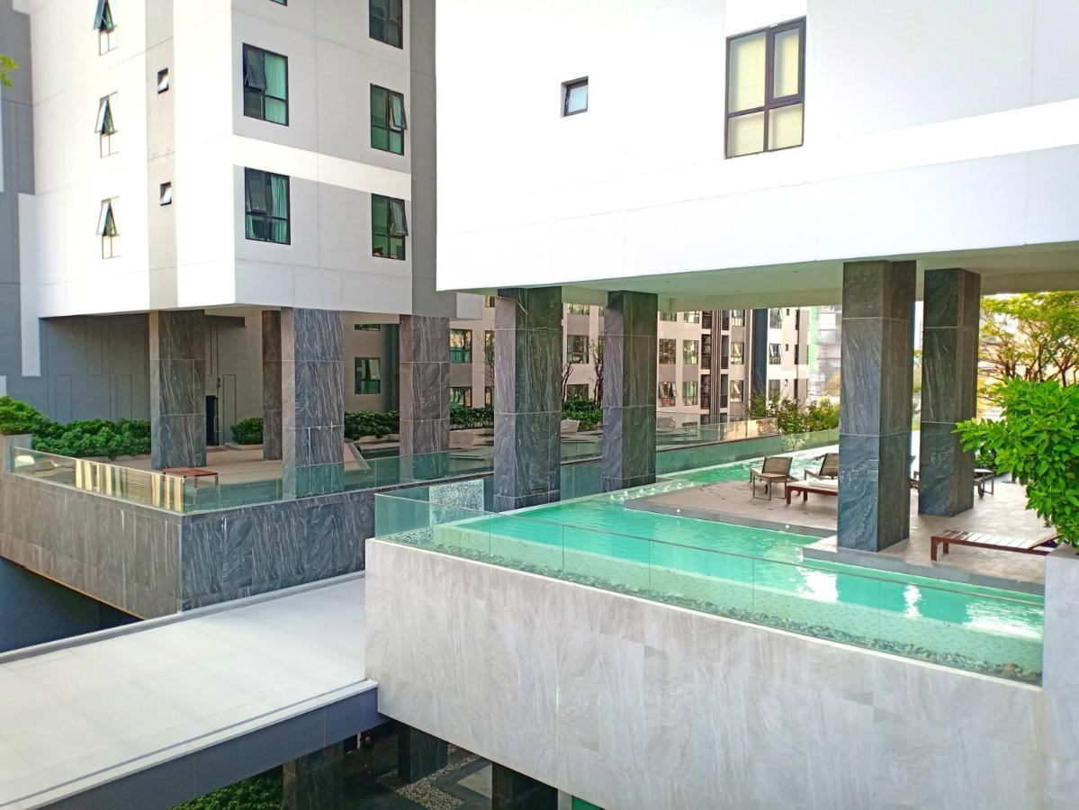 The Base Horizon Central Pattaya Εξωτερικό φωτογραφία